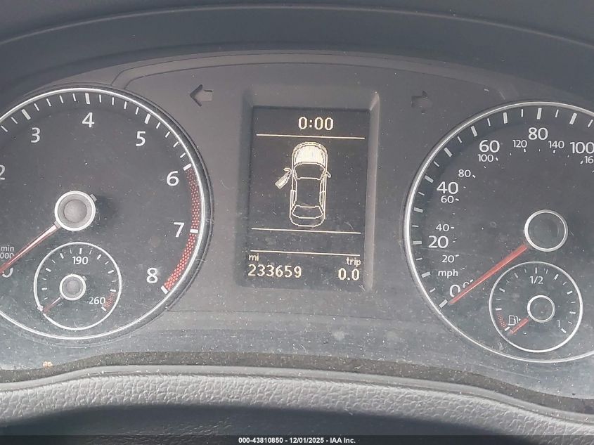 2015 Volkswagen Passat 1.8T Sport VIN: 1VWBS7A33FC033180 Lot: 43810850