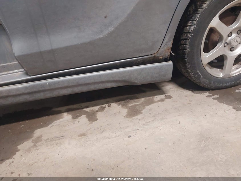 2004 Toyota Matrix Xr VIN: 2T1KR32E04C248382 Lot: 43810864