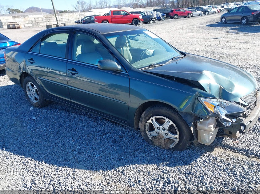 2004 Toyota Camry Le
