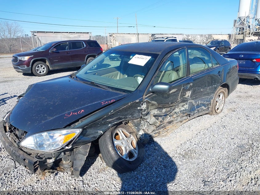 2004 Toyota Camry Le VIN: 4T1BE32K34U380844 Lot: 43810872