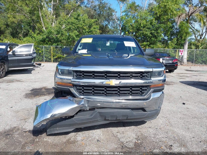 2018 Chevrolet Silverado 1500 1Lt VIN: 1GCRCREC0JZ188828 Lot: 43810939