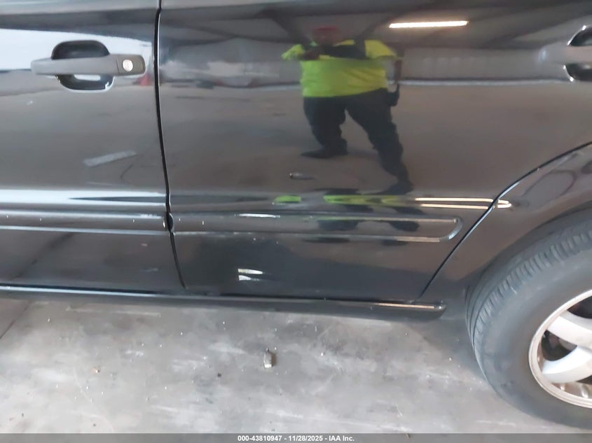 2003 Mercedes-Benz Ml 350 VIN: 4JGAB57E83A434612 Lot: 43810947