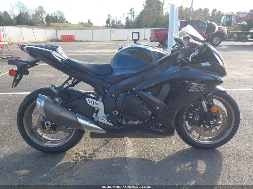 2009 Suzuki Gsx-R750 VIN: JS1GR7LAX92102628 Lot: 43811003