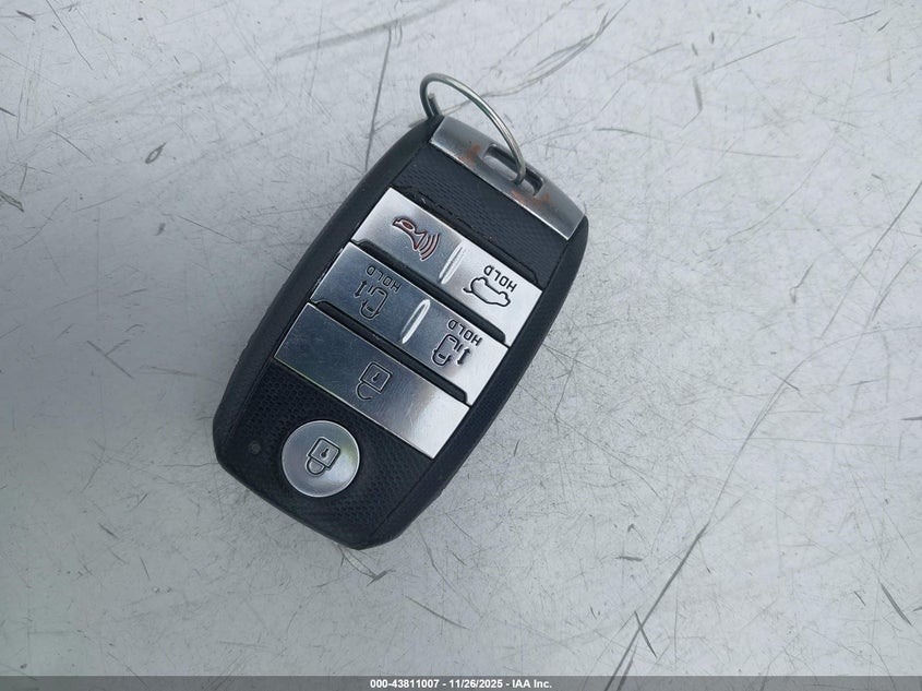 2019 Kia Sedona Ex VIN: KNDMB5C15K6494353 Lot: 43811007