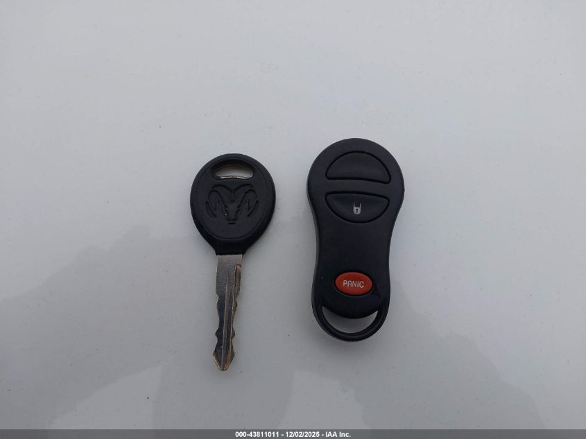 2004 Dodge Ram 1500 Slt/Laramie VIN: 1D7HU18D44J207114 Lot: 43811011