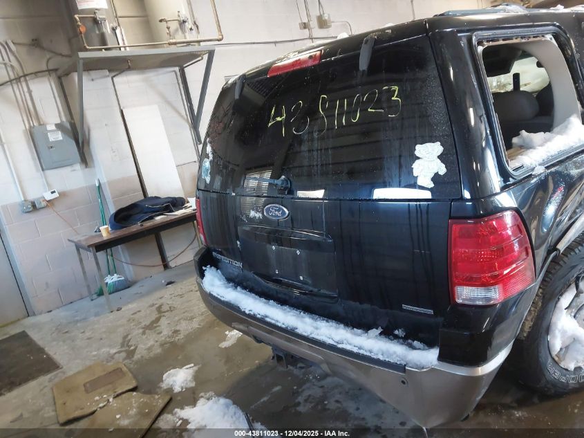 2003 Ford Expedition Eddie Bauer VIN: 1FMFU18L13LA76571 Lot: 43811023