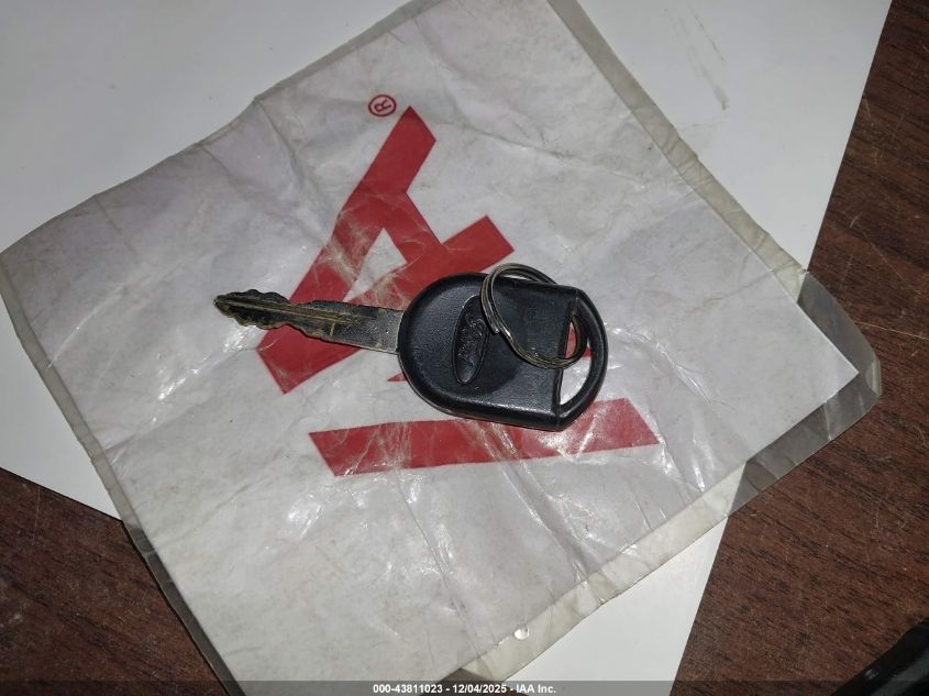 2003 Ford Expedition Eddie Bauer VIN: 1FMFU18L13LA76571 Lot: 43811023