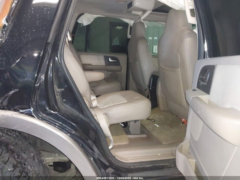 2003 Ford Expedition Eddie Bauer VIN: 1FMFU18L13LA76571 Lot: 43811023