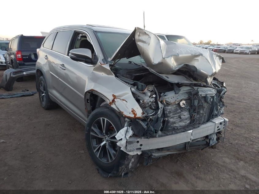 TOYOTA HIGHLANDER XLE V6