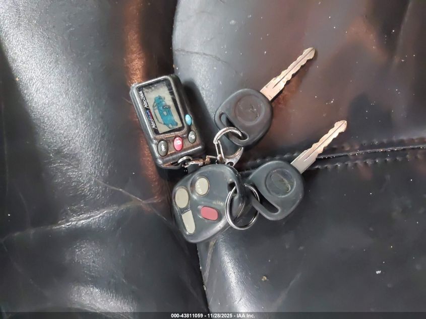 2000 Oldsmobile Bravada VIN: 1GHDT13W5Y2324439 Lot: 43811059