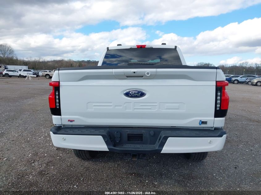 2022 Ford F-150 Lightning Xlt VIN: 1FT6W1EVXNWG02332 Lot: 43811083