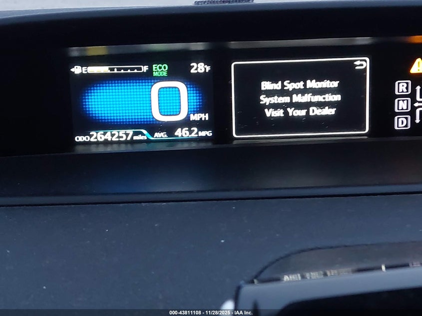 2017 Toyota Prius Three Touring VIN: JTDKARFU0H3047530 Lot: 43811108