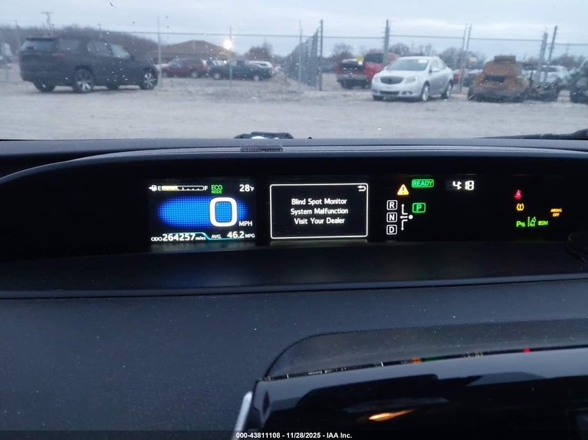 2017 Toyota Prius Three Touring VIN: JTDKARFU0H3047530 Lot: 43811108