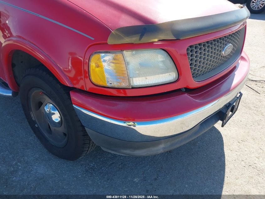 2003 Ford F-150 Lariat/Xlt VIN: 1FTRW07683KA38018 Lot: 43811128