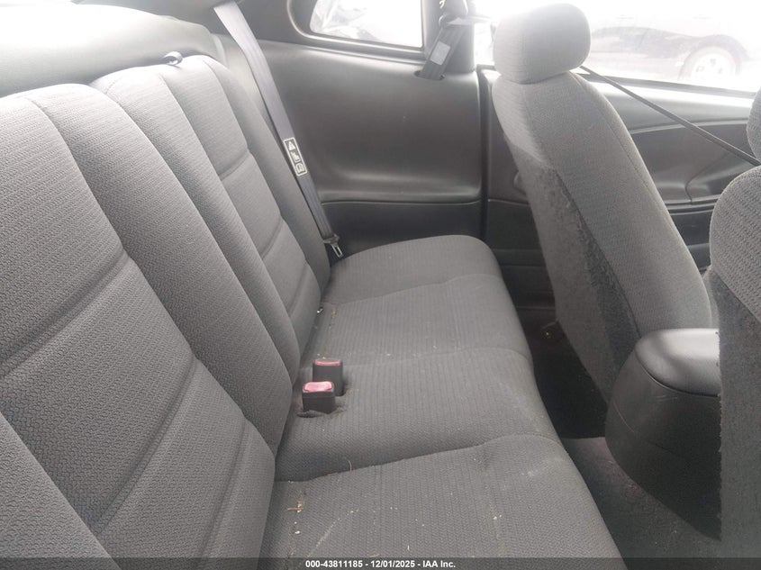 2000 Ford Mustang VIN: 1FAFP4046YF116219 Lot: 43811185