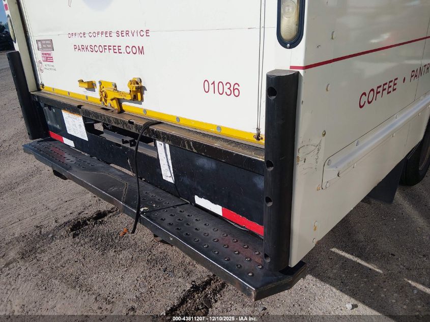 2010 GMC Savana Cutaway Work Van VIN: 1GD6G4BG1A1901036 Lot: 43811207