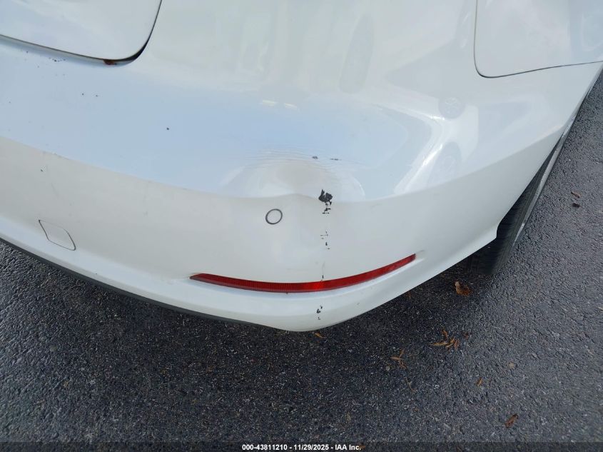 2016 Audi A3 1.8T Premium VIN: WAUA7GFF9G1032337 Lot: 43811210