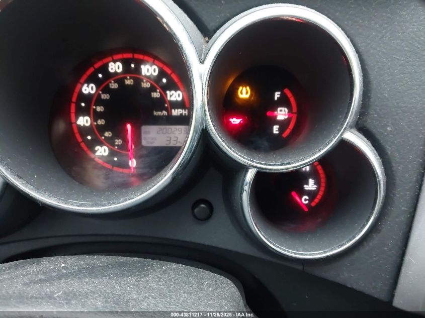 2005 Toyota Matrix Xr VIN: 2T1KR32E55C365800 Lot: 43811217