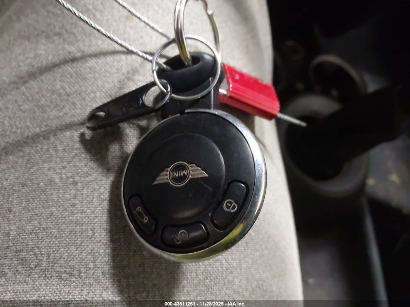 2011 Mini Cooper S VIN: WMWSV3C55BTY25050 Lot: 43811261