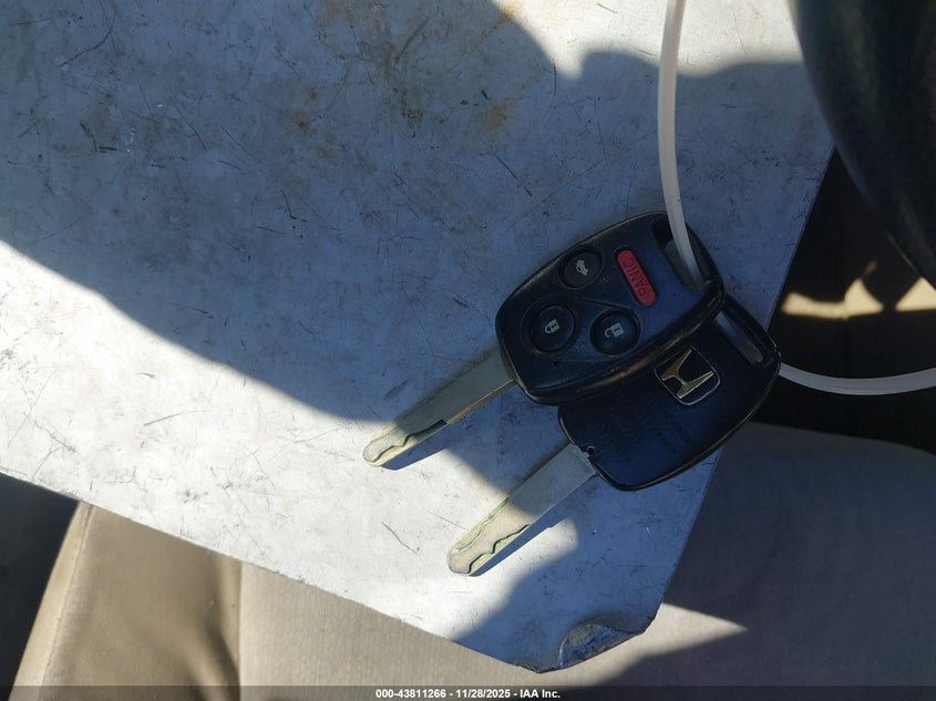 2009 Honda Accord 2.4 Lx-P VIN: JHMCP26449C016436 Lot: 43811266