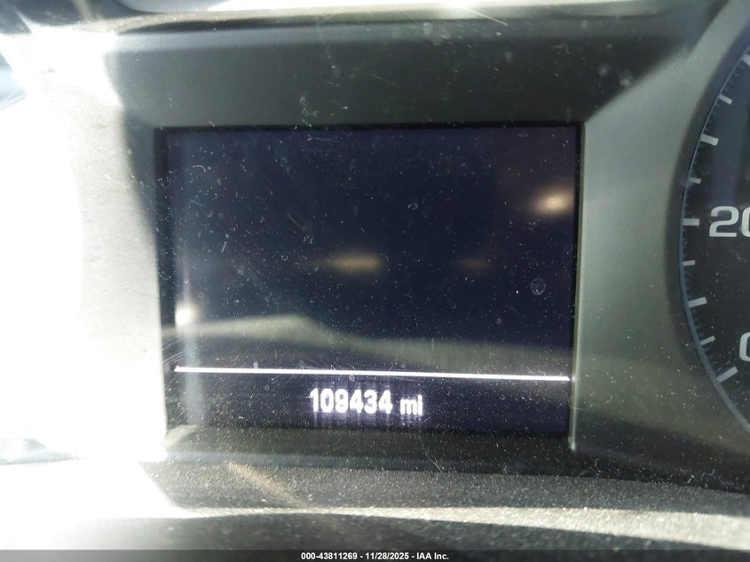 2018 Chevrolet Traverse Ls VIN: 1GNERFKW3JJ207341 Lot: 43811269