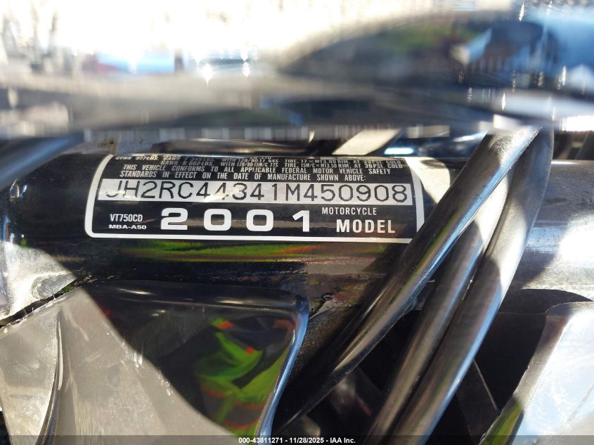 2001 Honda Vt750 Cd VIN: JH2RC44341M450908 Lot: 43811271