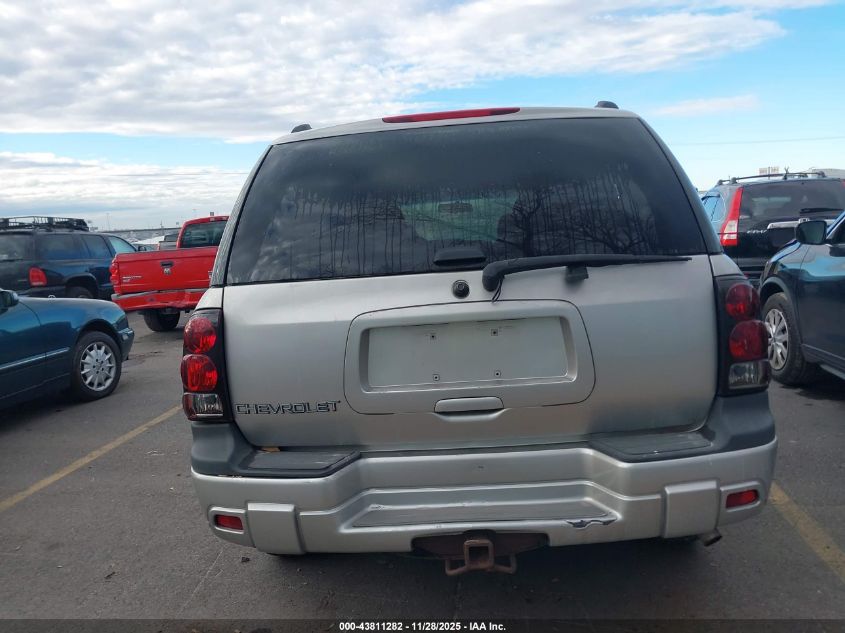 2005 Chevrolet Trailblazer VIN: 1GNDT135942293989 Lot: 43811282