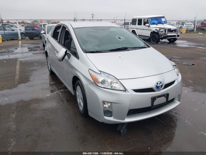 TOYOTA PRIUS THREE