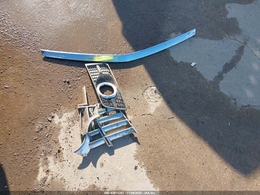 2013 Cadillac Srx Performance Collection VIN: 3GYFNDE30DS649635 Lot: 43811302