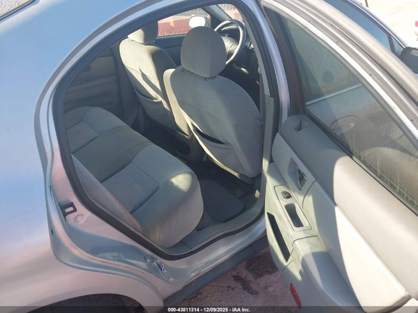 2002 Mercury Sable Gs VIN: 1MEFM50U12A602027 Lot: 43811314