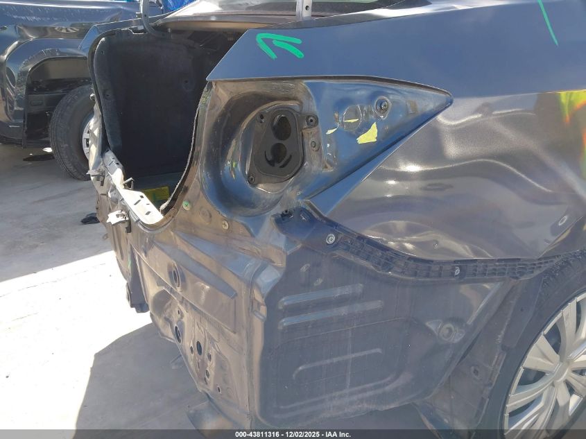 2014 Toyota Corolla Le VIN: 5YFBURHE6EP149897 Lot: 43811316