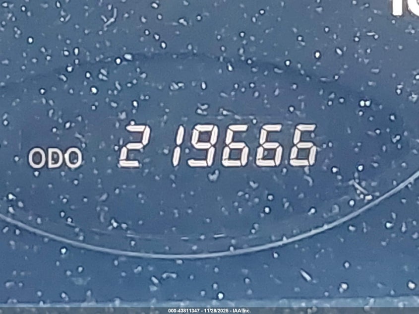 2005 Toyota Avalon Xls VIN: 4T1BK36B45U017585 Lot: 43811347