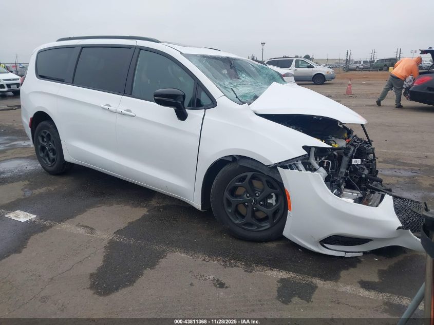 CHRYSLER PACIFICA PREMIUIM S APPEARANCE PACKAGE