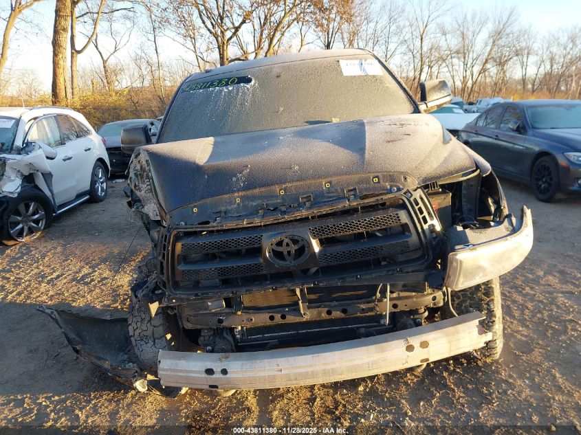 2012 Toyota Tundra Grade 5.7L V8 VIN: 5TFDW5F10CX211644 Lot: 43811380