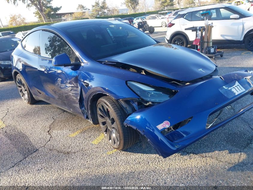 TESLA MODEL Y PERFORMANCE DUAL MOTOR ALL-WHEEL DRIVE