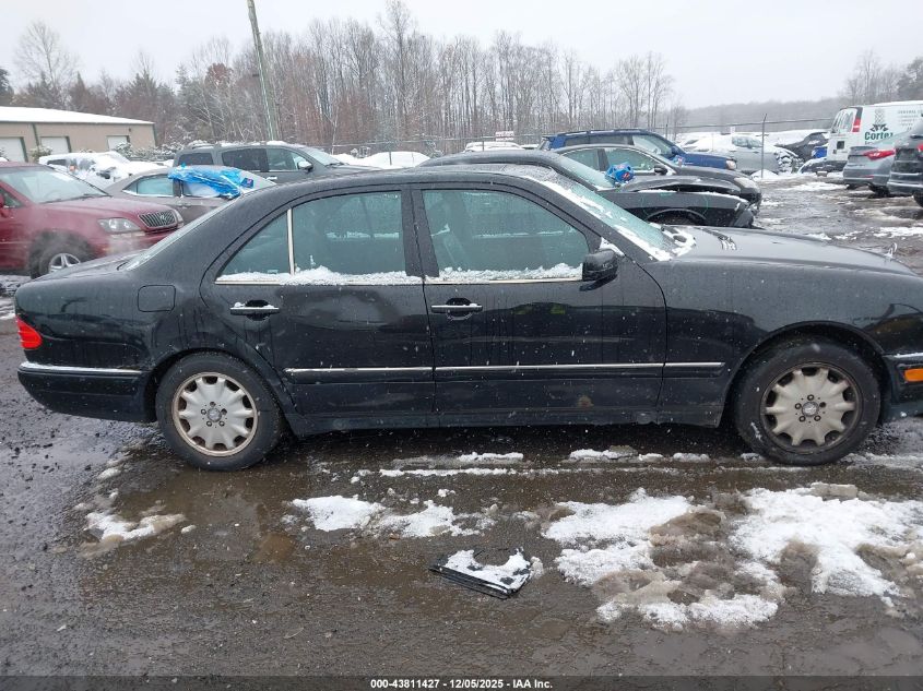 1999 Mercedes-Benz E 320 Awd VIN: WDBJF82H1XX018740 Lot: 43811427