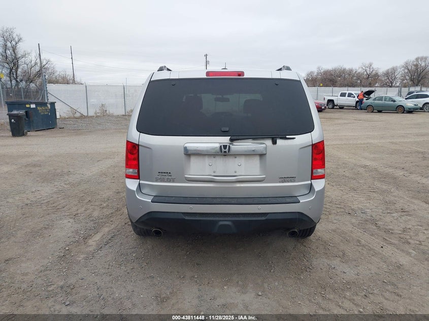 2015 Honda Pilot Touring VIN: 5FNYF4H99FB011424 Lot: 43811448