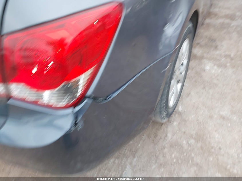 2013 Chevrolet Cruze Ls Auto VIN: 1G1PA5SH3D7136530 Lot: 43811470