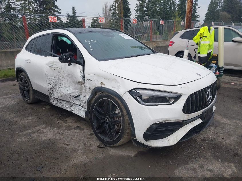 MERCEDES-BENZ GLA-CLASS 4MATIC