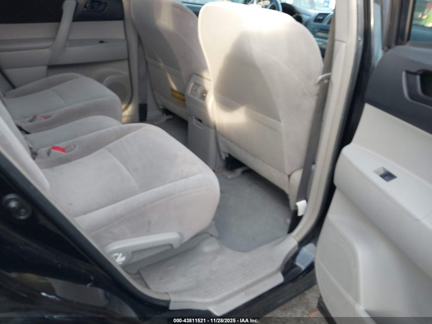 2008 Toyota Highlander VIN: JTEES41A382006899 Lot: 43811521