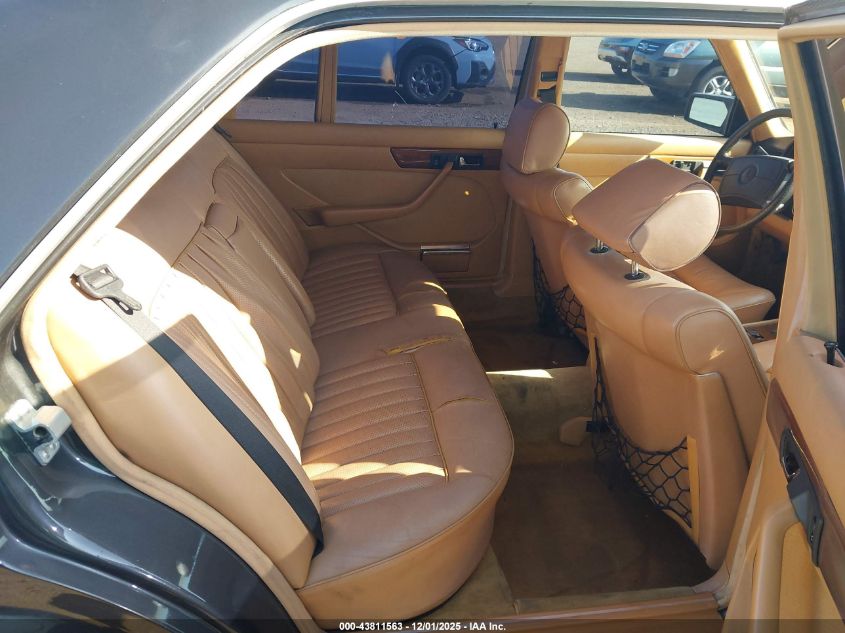 1986 Mercedes-Benz 420 Sel VIN: WDBCA35D0GA214917 Lot: 43811563