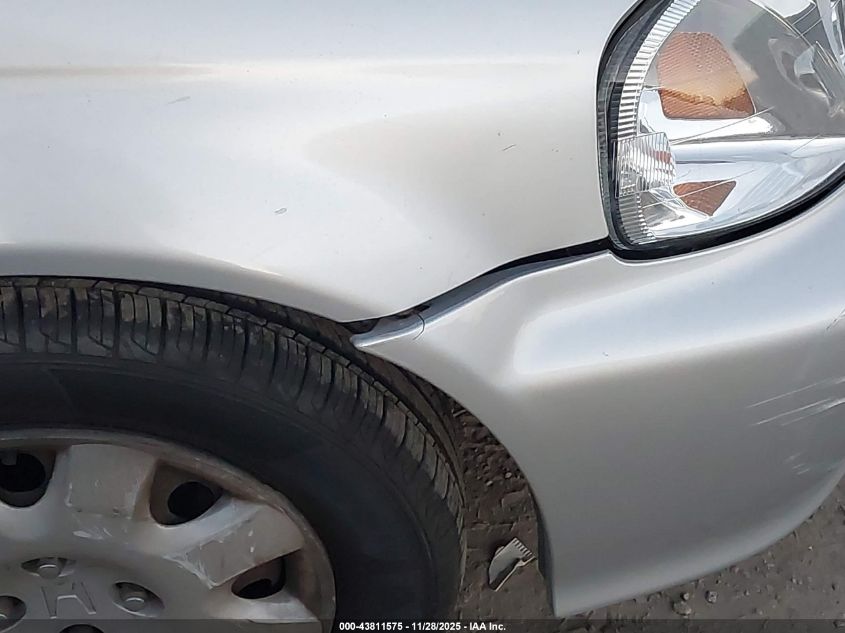 1999 Honda Civic Dx VIN: 2HGEJ662XXH501578 Lot: 43811575