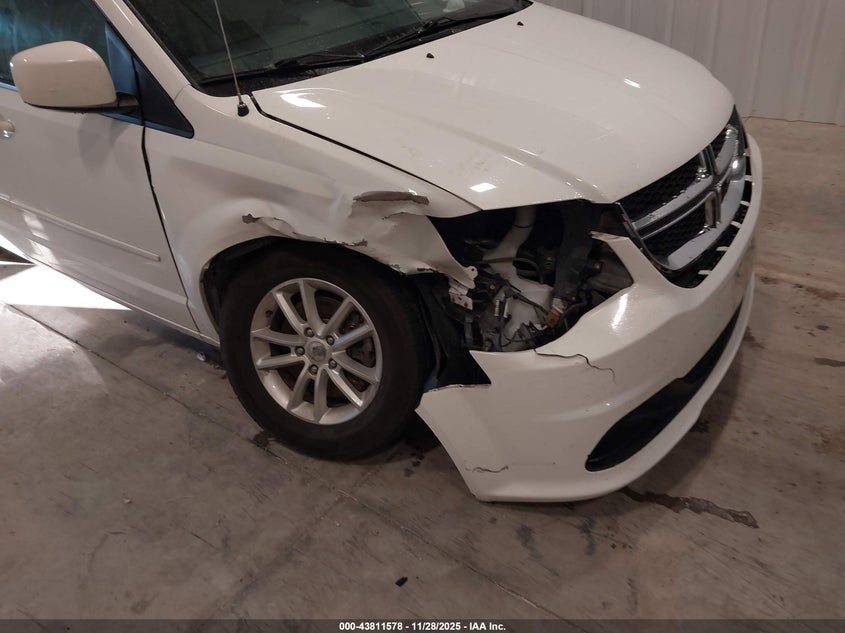 2013 Dodge Grand Caravan Sxt VIN: 2C4RDGCG8DR751890 Lot: 43811578