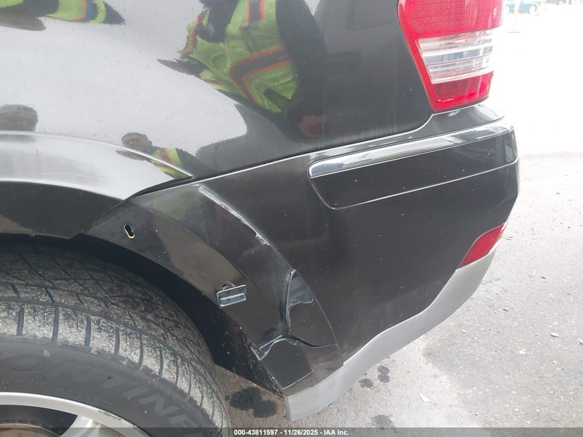 2008 Mercedes-Benz Gl 550 4Matic VIN: 4JGBF86E88A406604 Lot: 43811597