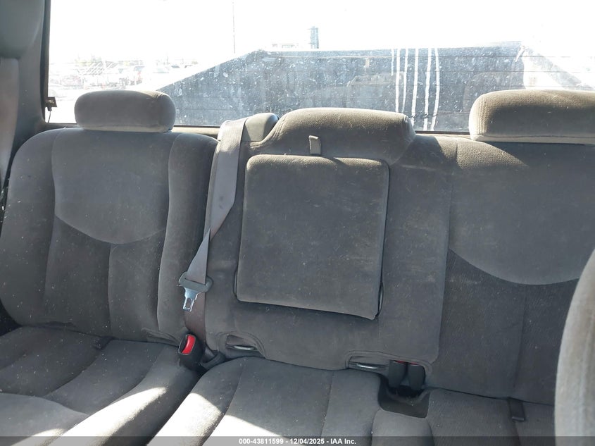 1GTGC13U05F925683 2005 GMC SIERRA photo no. 8