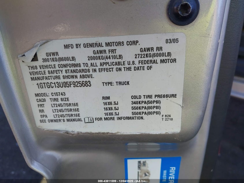 1GTGC13U05F925683 2005 GMC SIERRA photo no. 9