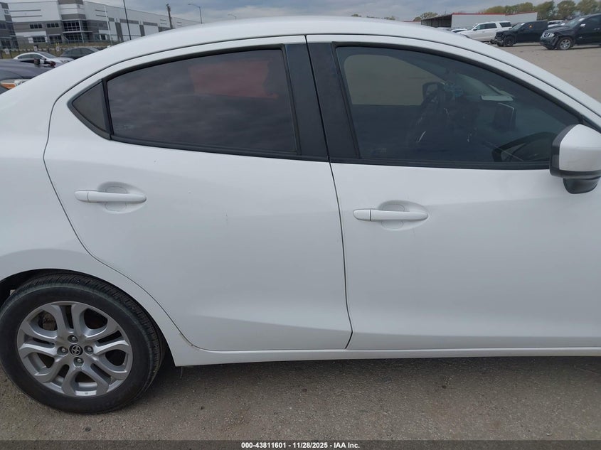 2016 Scion Ia VIN: 3MYDLBZV9GY106046 Lot: 43811601