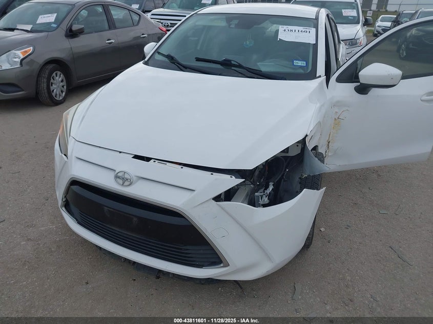 2016 Scion Ia VIN: 3MYDLBZV9GY106046 Lot: 43811601