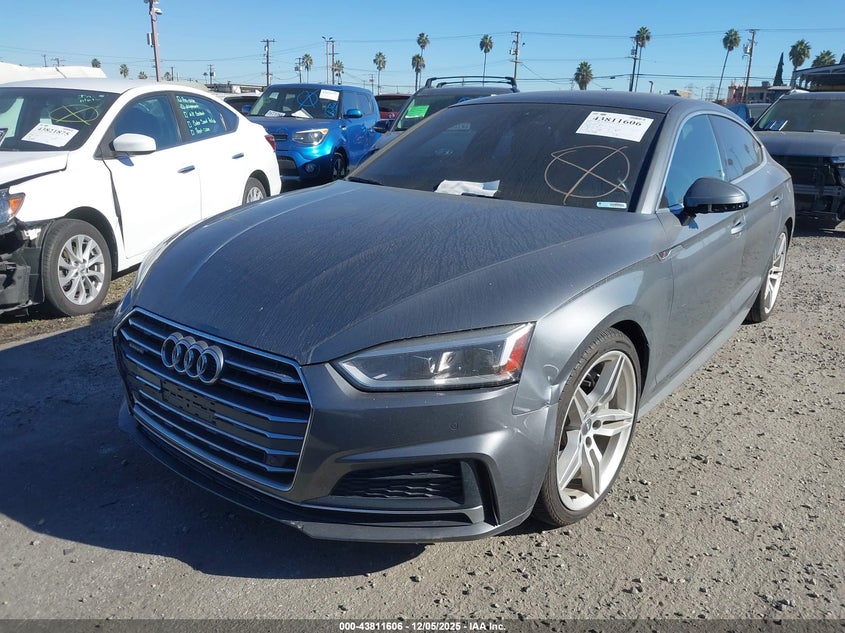 WAUENCF57JA028138 2018 AUDI A5 photo no. 2