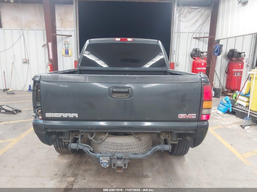 2005 GMC Sierra 1500 Sle VIN: 2GTEC13T851365286 Lot: 43811616